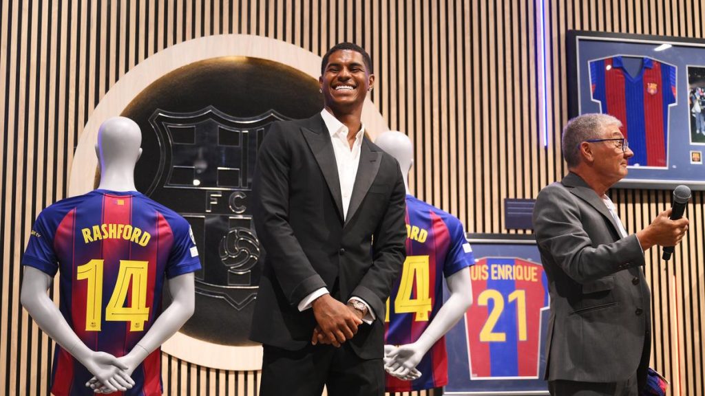 Is Marcus Rashford playing for Barcelona vs Vissel Kobe in pre-season friendly?