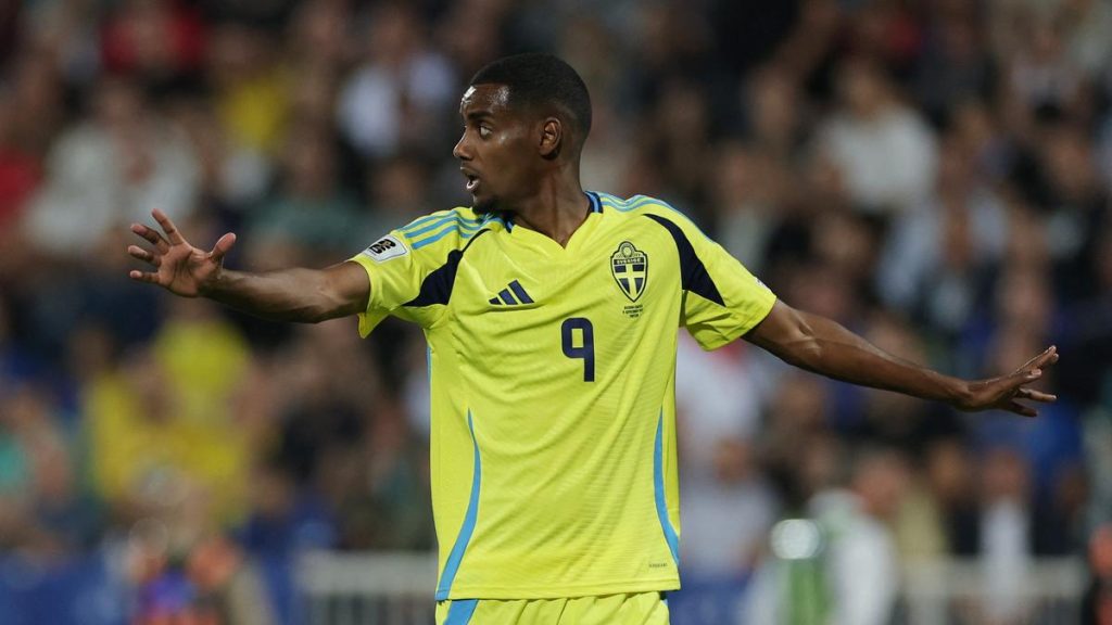 Isak still not ready, says Liverpool boss Slot, but may face Atletico