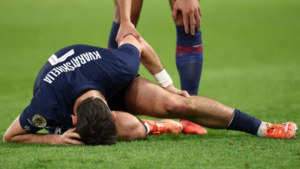 PSG’s Kvaratskhelia to miss Barcelona Champions League trip