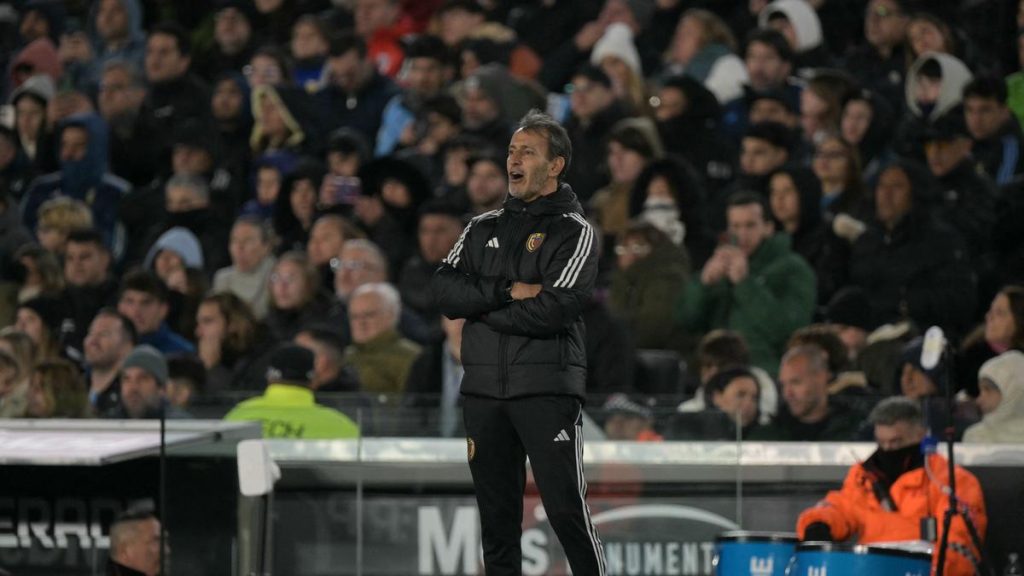 Venezuela sacks coach after World Cup hopes end