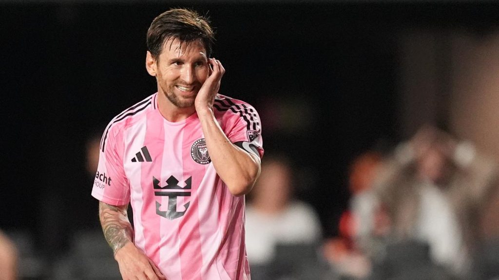 Major League Soccer: Chicago Fire sinks Messi’s Inter Miami to clinch playoff berth