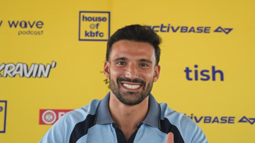Kerala Blasters signs Portuguese forward Tiago Alves