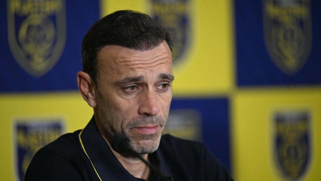 ISL 2025-26: Kerala Blasters set to part ways with head coach David Catala