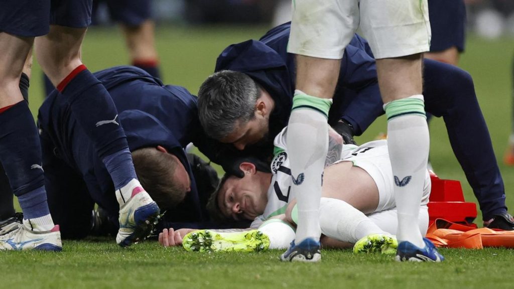 Ireland’s Szmodics gives positive update after being knocked out during World Cup 2026 playoff